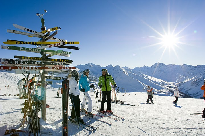 Skiurlaub, Hotels & Appartments in Ischgl online buchen - Skireisen bei bed-and-ski.de